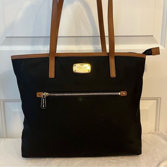 MICHAEL KORS Nylon Jet Set Tote Hamilton Black Laptop Work Bag - Picture 1 of 9
